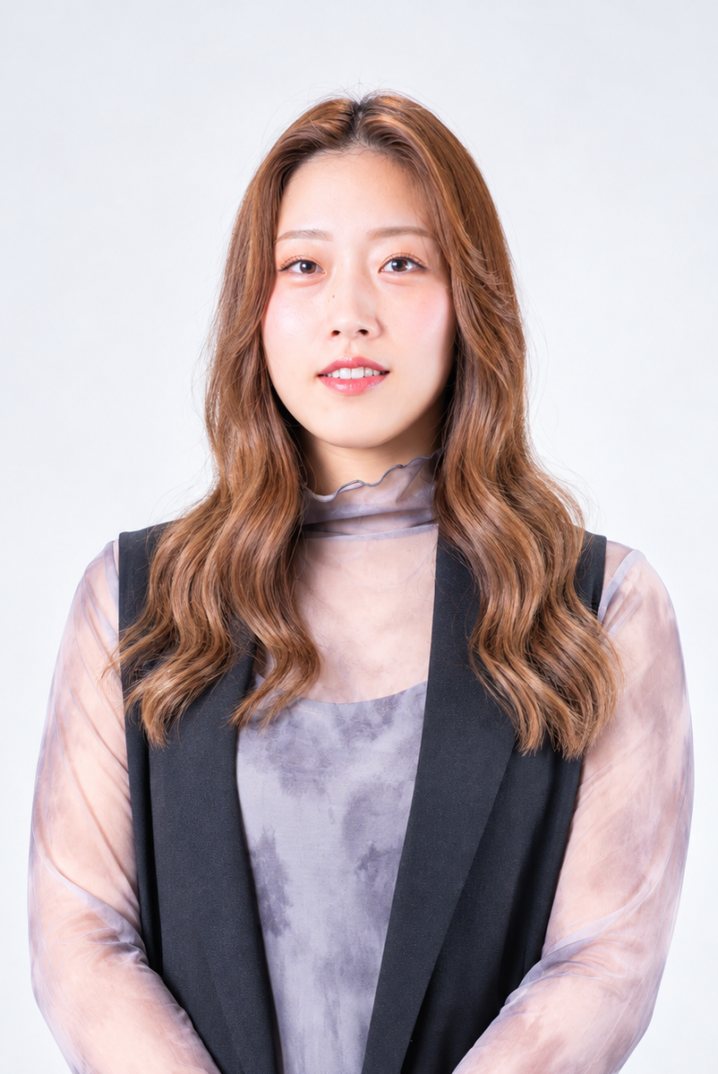 市岡  美里
